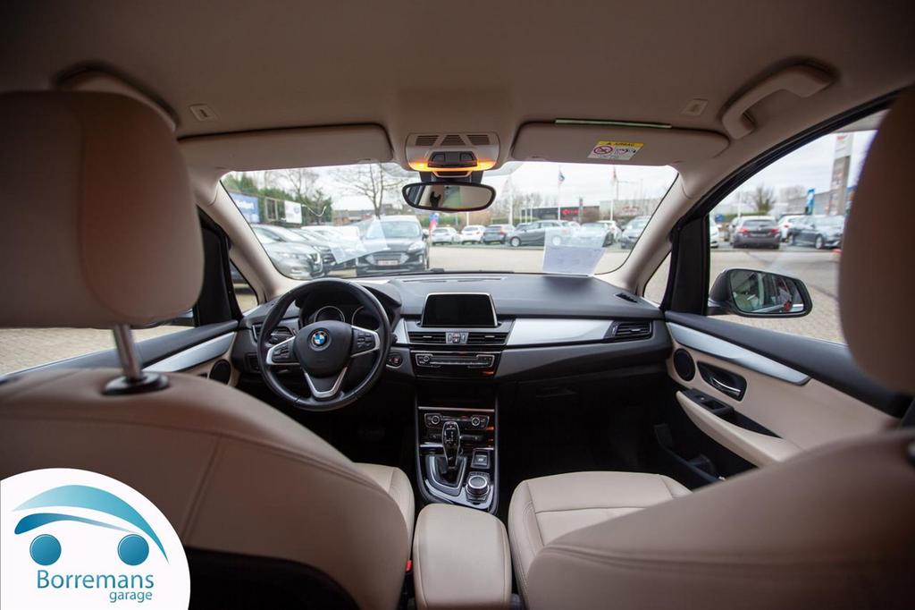 BMW 216 216 dA Model Advantage Business leder/navi/automaat, Auto's, 2 Reeks, Bedrijf, 5 deurs, Zilver of Grijs