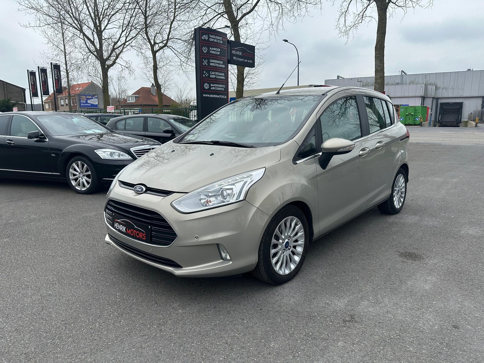 Ford B-Max 1.0i •Airco• •Navi• •Cruise• PROPERE STAAT, B-Max, Bedrijf, https://public.car-pass.be/vhr/a38ca3b7-427c-4687-a8bd-45266b4df6f4