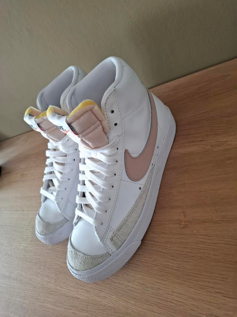 Nike Blazer Mid '77, Ophalen of Verzenden, Wit, Sneakers