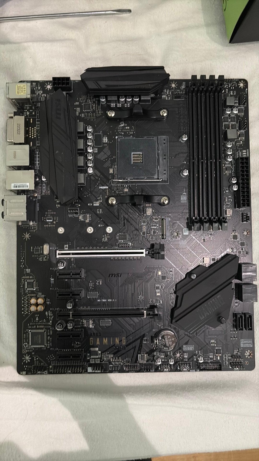 Msi-B550, Computers en Software, Moederborden, Ophalen, Zo goed als nieuw, AMD, DDR4