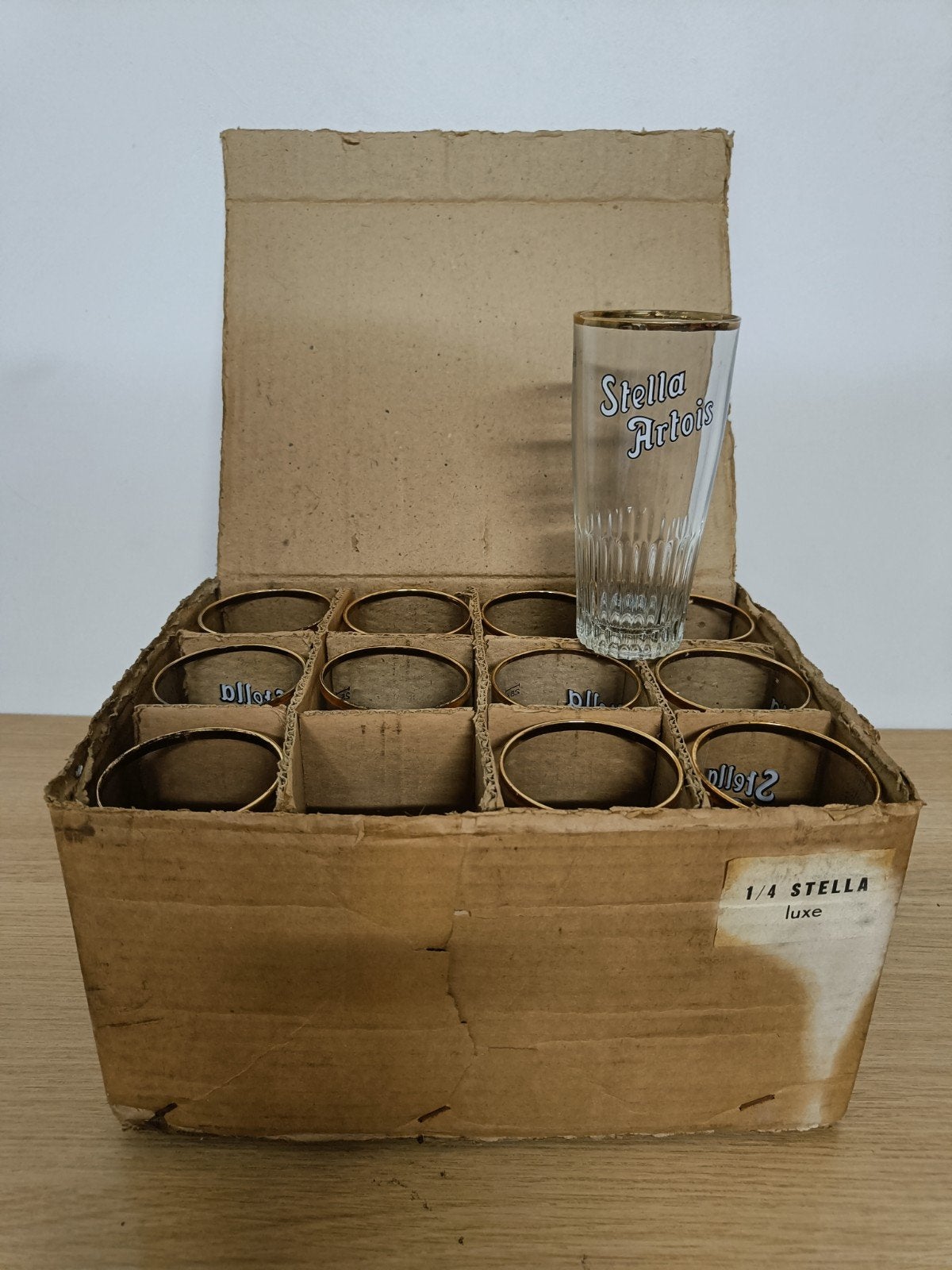 12 vintage Stella ribbels in originele doos, Verzamelen, Ophalen, Stella Artois