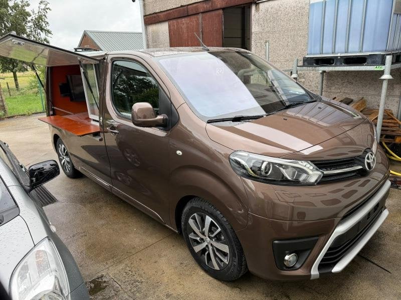 Toyota ProAce 2.0D MT GOLD MEDIUM FOODTRUCK, Auto's, Toyota, 4 deurs, 139 g/km, Parkeersensor, 150 pk
