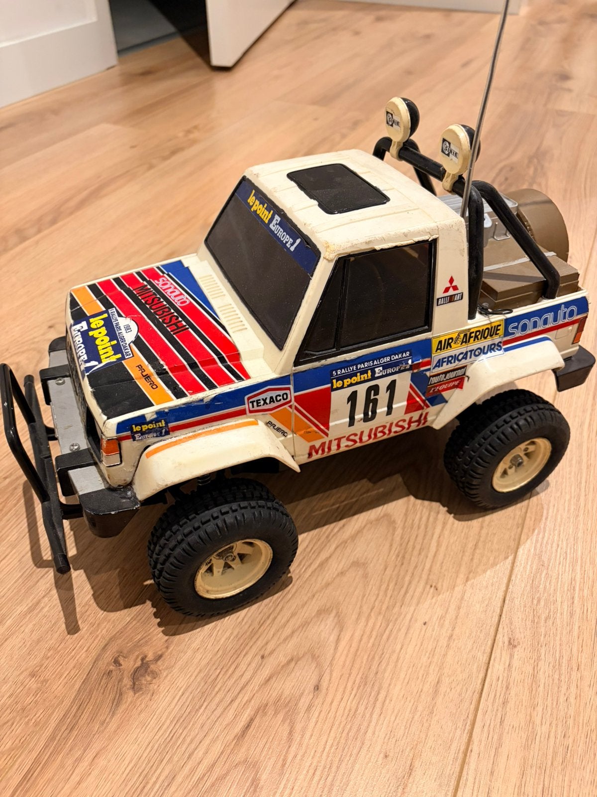 Tamiya Pajero jaren 80, Elektro, Gebruikt, Auto offroad, Ophalen of Verzenden
