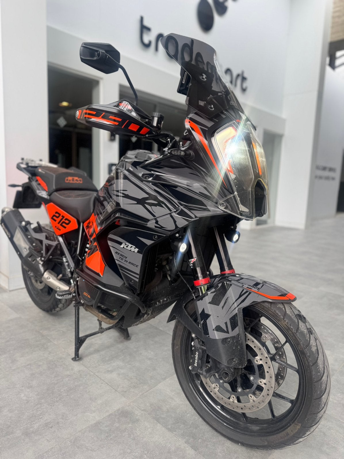 KTM 1290 Super Adventure S, Particulier, Régulateur de vitesse
