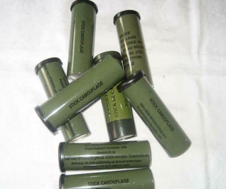 Camouflagestick, Verzamelen, Militaria | Algemeen, Ophalen of Verzenden, Landmacht, Overige typen