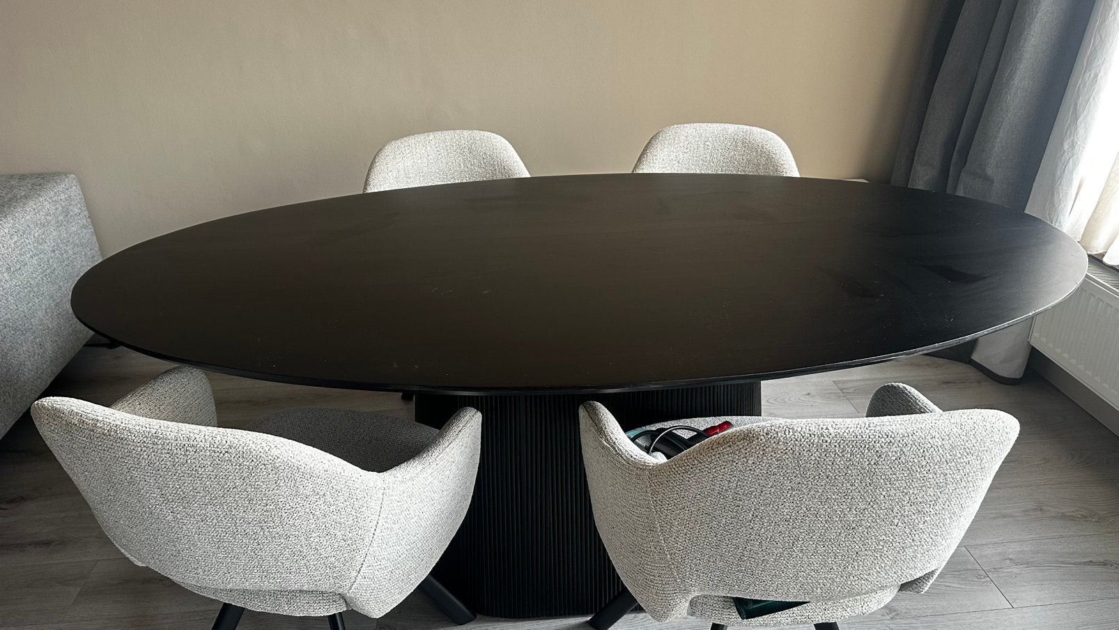 Ovalen tafel, Huis en Inrichting, Ophalen, 100 tot 150 cm, 200 cm of meer, Zo goed als nieuw