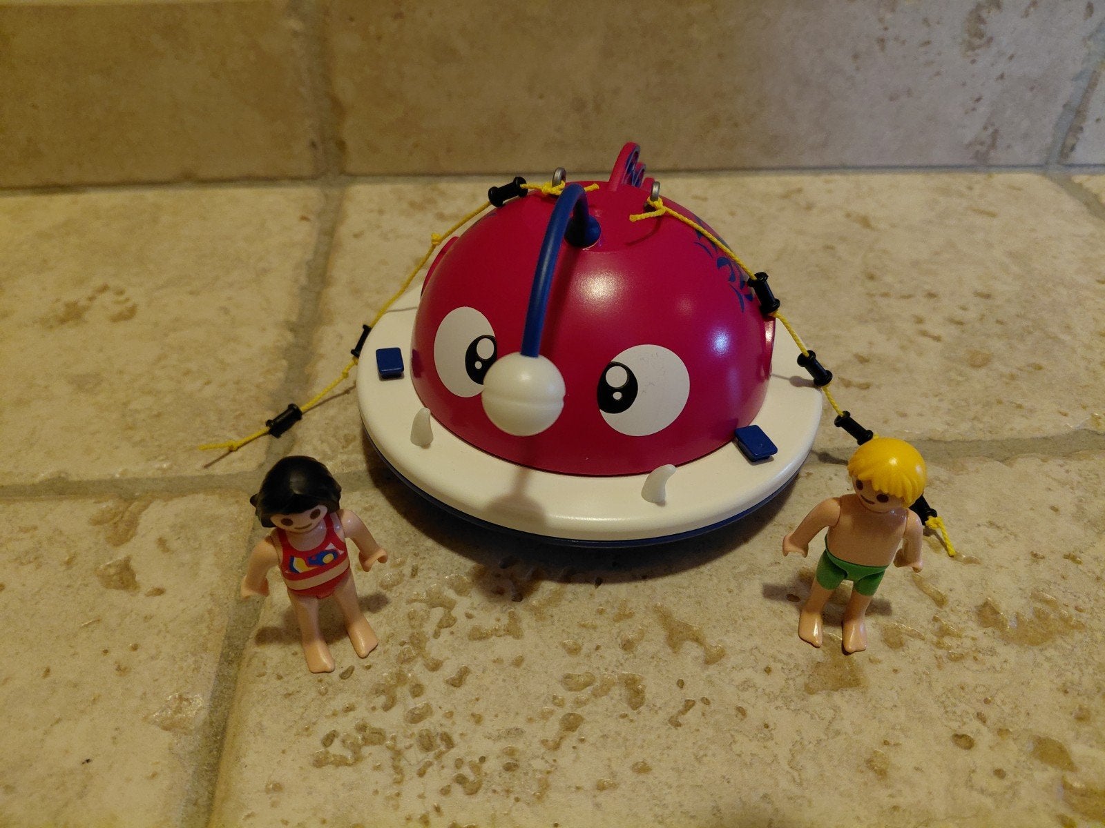 playmobil family fun zwemeiland, Kinderen en Baby's, Ophalen of Verzenden, Family fun, Figuren