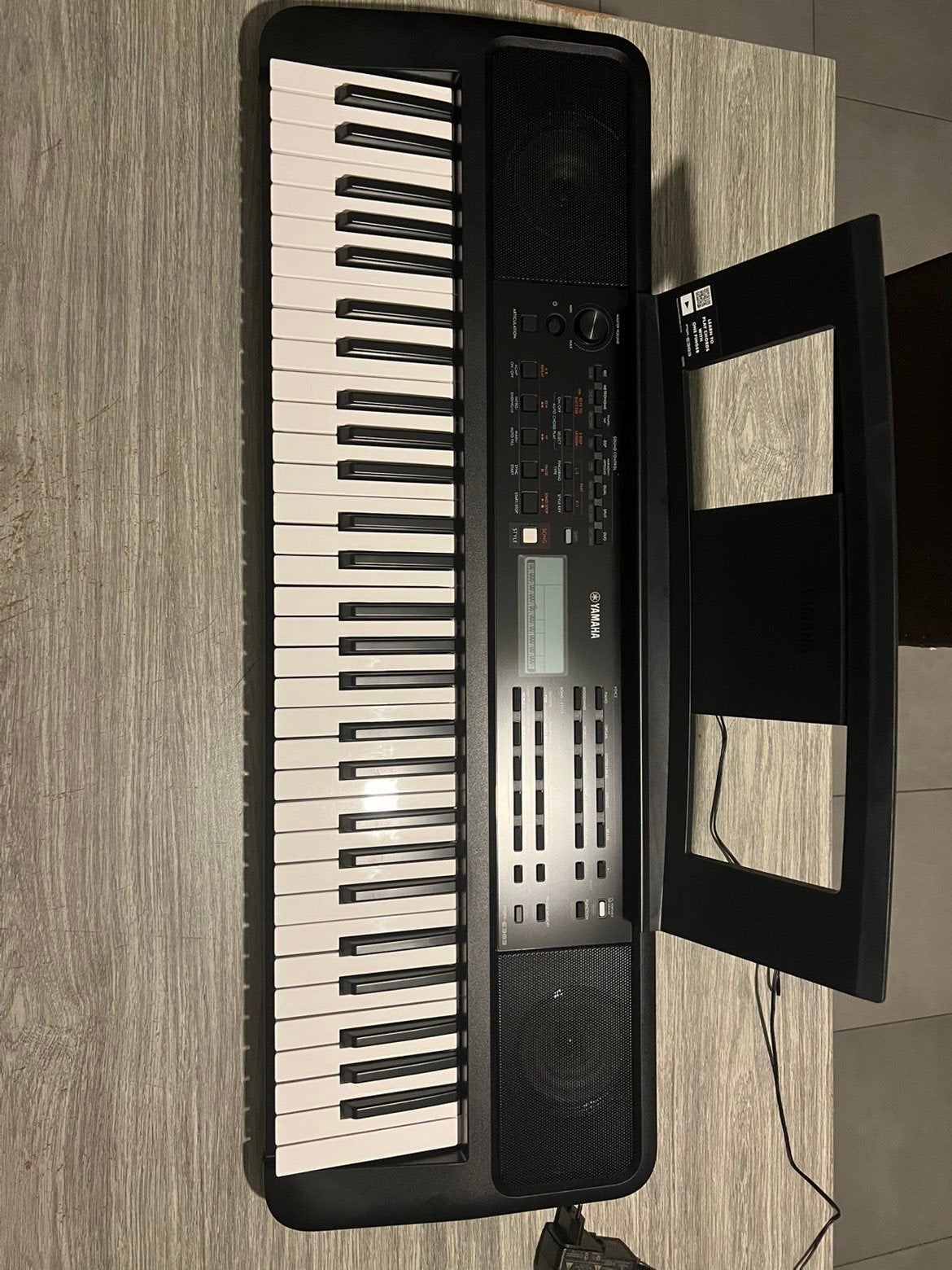 Yamaha PSR-E383 paino, Muziek en Instrumenten, Ophalen, Zo goed als nieuw, 61 toetsen, Yamaha