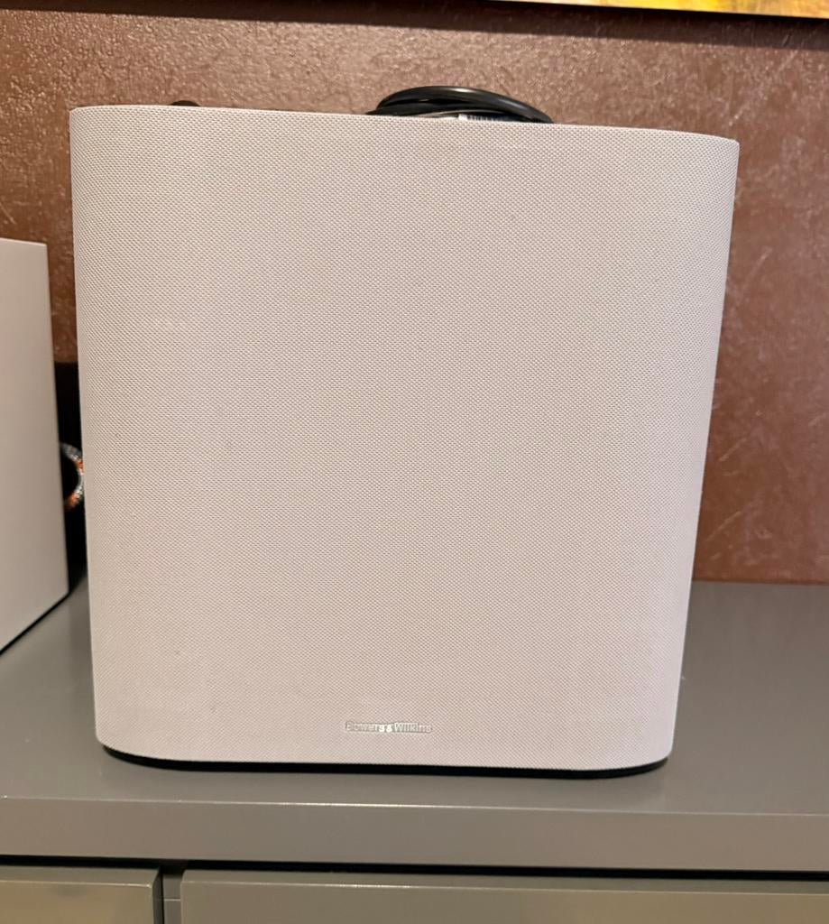 B&W subwoofer ASW610XP wit in perfecte staat, Audio, Tv en Foto, Luidsprekerboxen, Subwoofer, 120 watt of meer, Bowers & Wilkins (B&W)