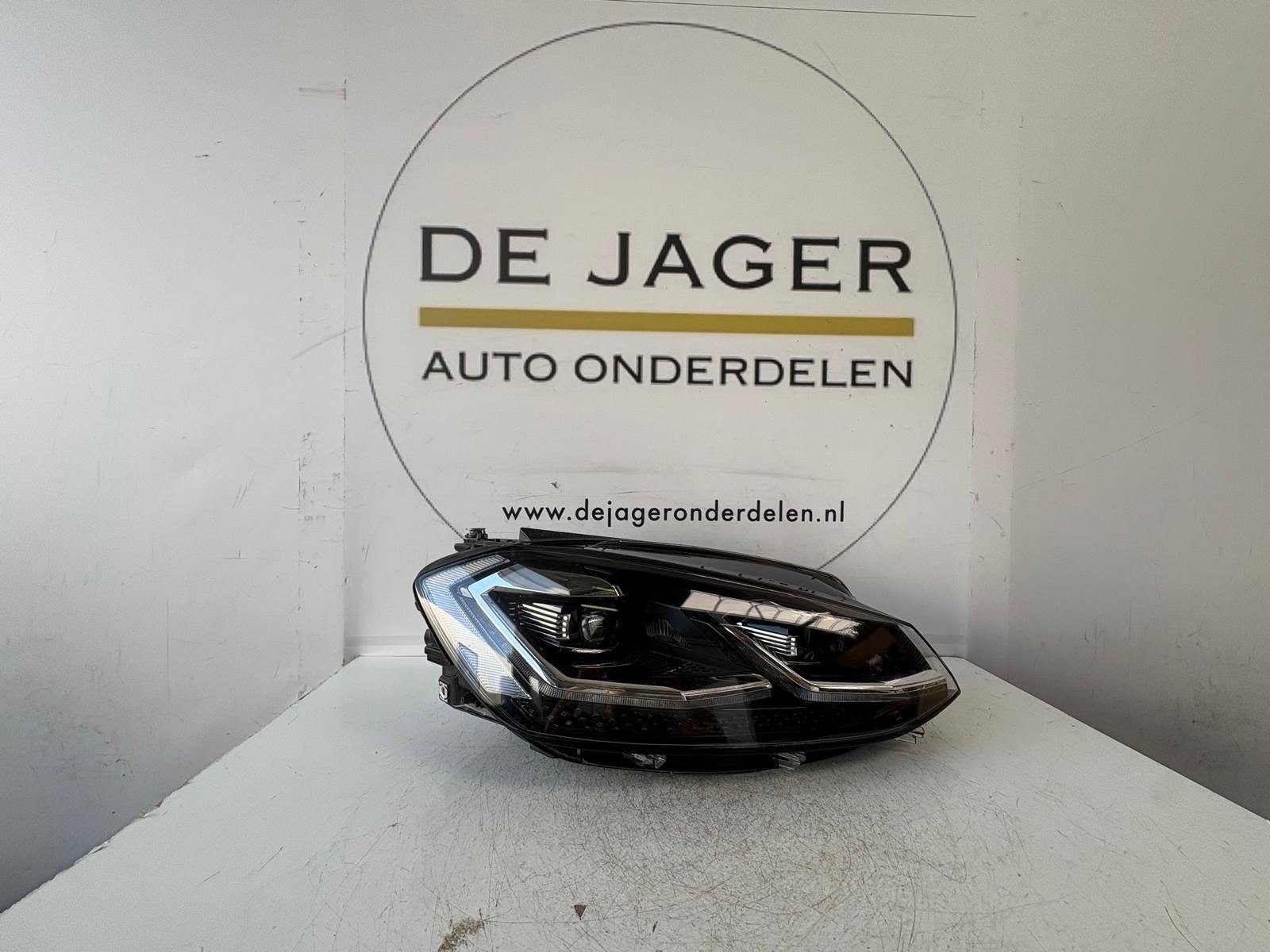 Phare avant droit enti rement LED pour Golf VII 7.5 Restyl 5, Autos : Pièces & Accessoires, Éclairage, Volkswagen, Utilisé