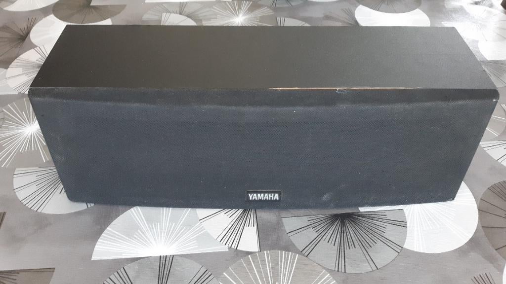 Yamaha center luidspreker dolby surround, Gebruikt, 60 tot 120 watt, Center speaker, Ophalen