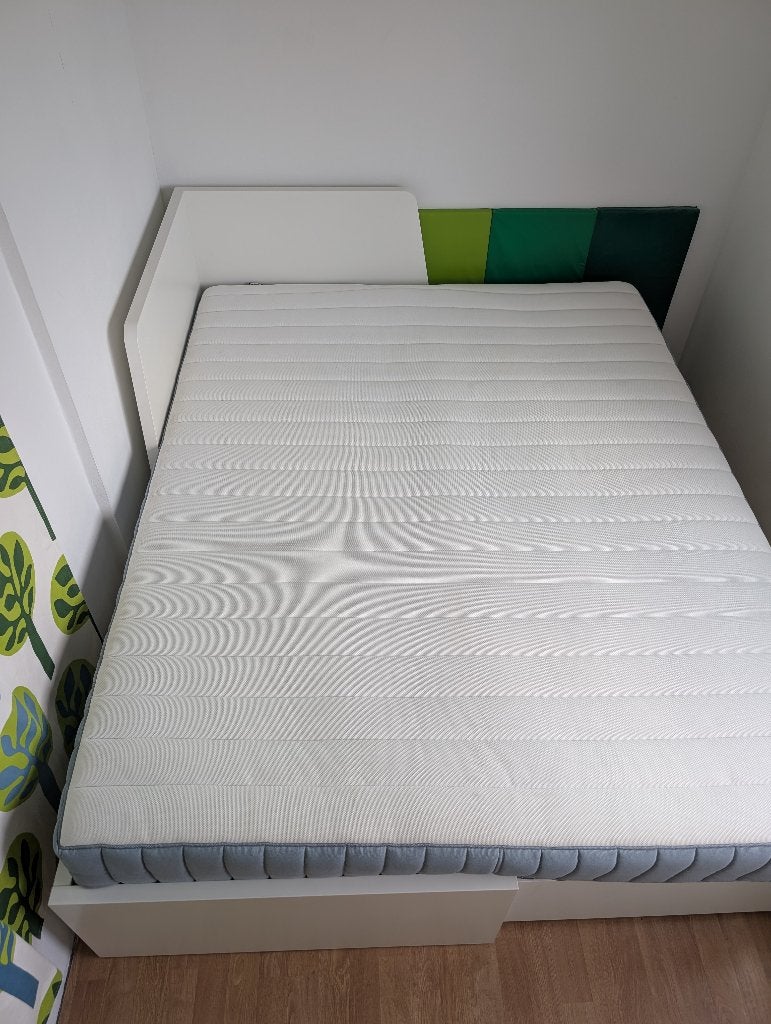 IKEA VALEVÅG Pocket Spring Mattress – Firm (160  200 cm), Huis en Inrichting, Slaapkamer | Matrassen en Bedbodems, Gebruikt, Matras