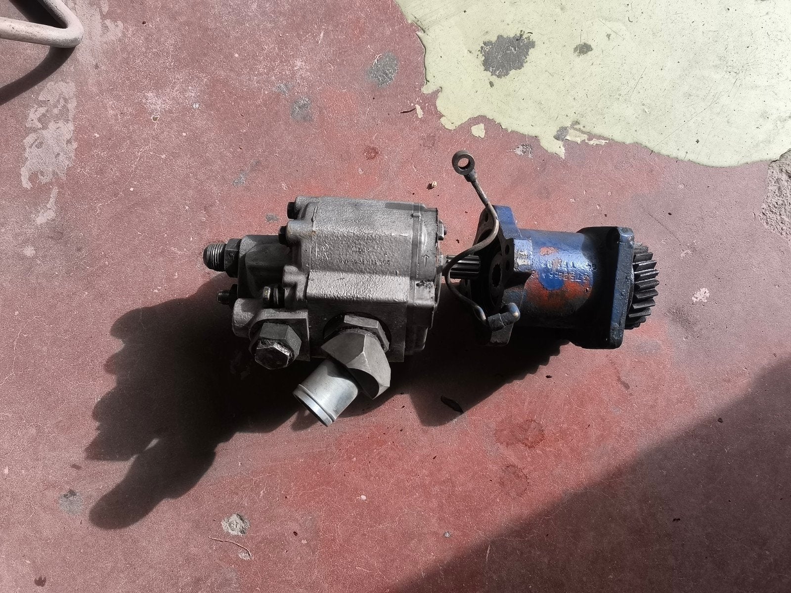 hydraulische pomp, Ophalen
