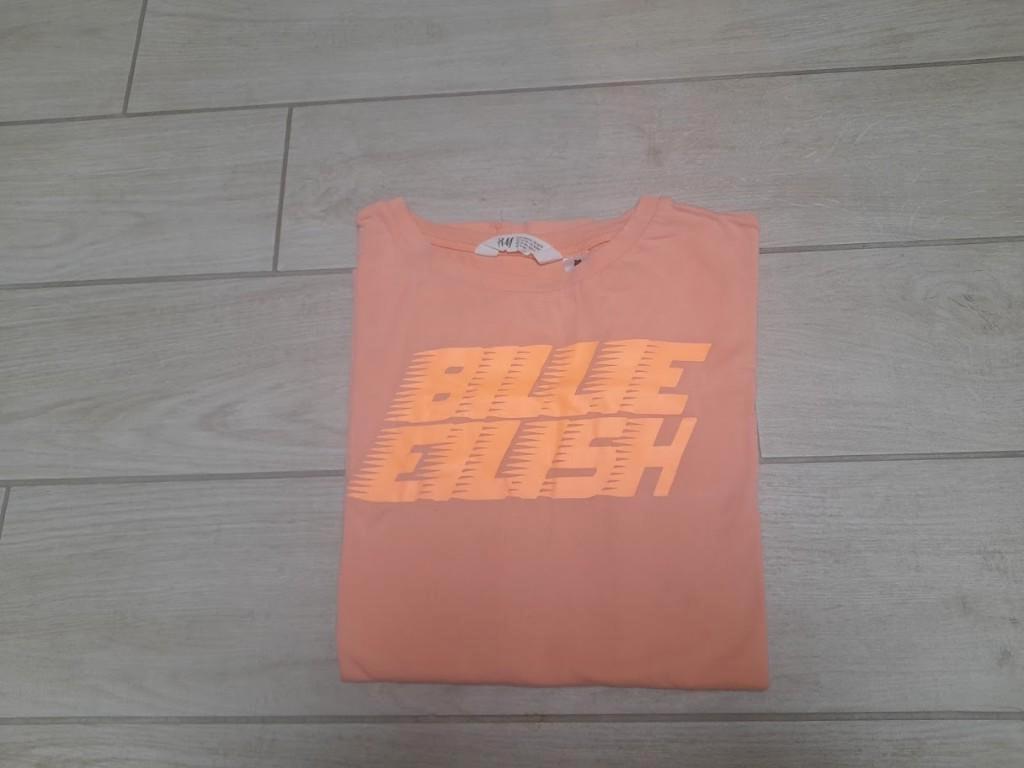 H&M T-shirt Billie Eilish  maat 158 / XS – peach/oranje, Meisje, H&M, Nieuw, Ophalen of Verzenden