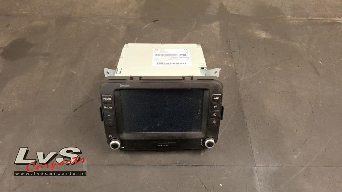Système navigation d'un Kia Carens, Kia, -, 3 mois de garantie, Utilisé