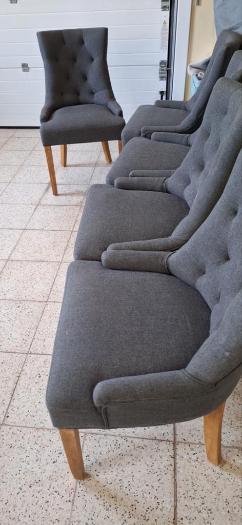 Stoelen gratis, Ophalen