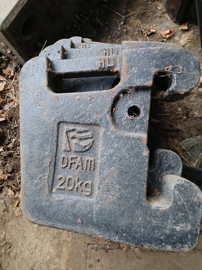 Poids avant / frontaux pour tracteur, Enlèvement