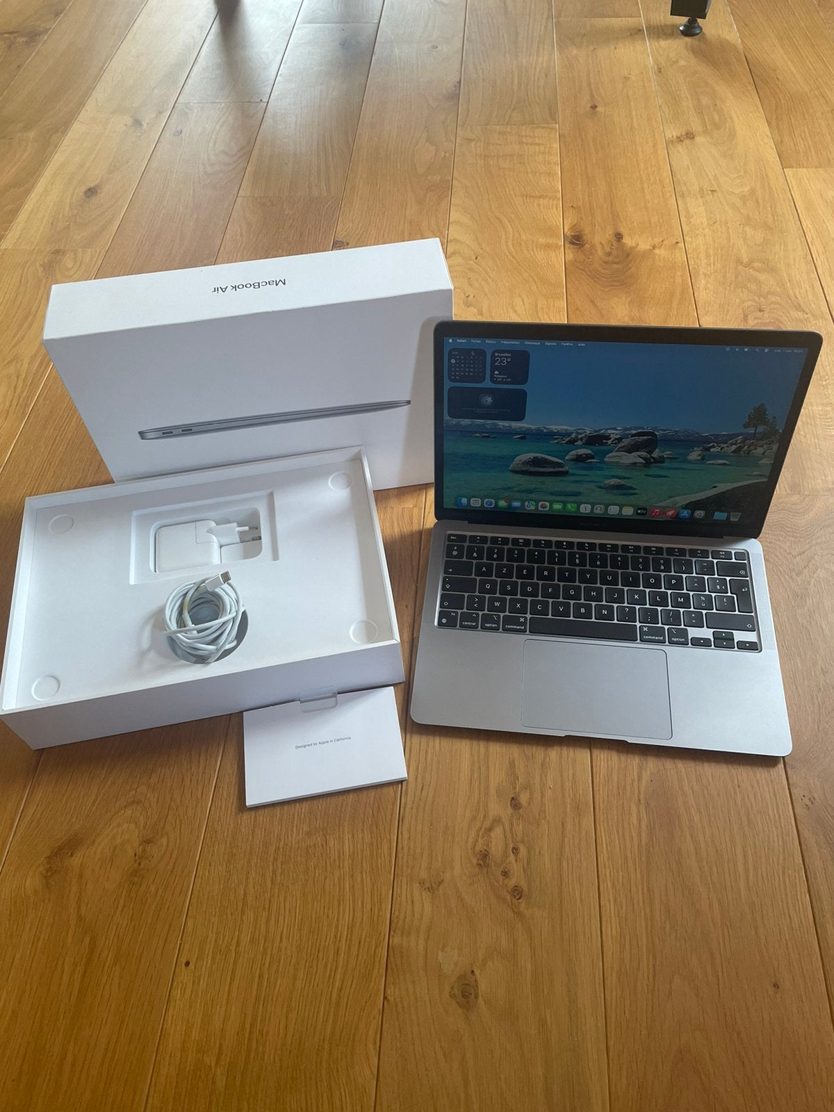 Macbook air 13 (2020), Ophalen of Verzenden, Zo goed als nieuw, MacBook