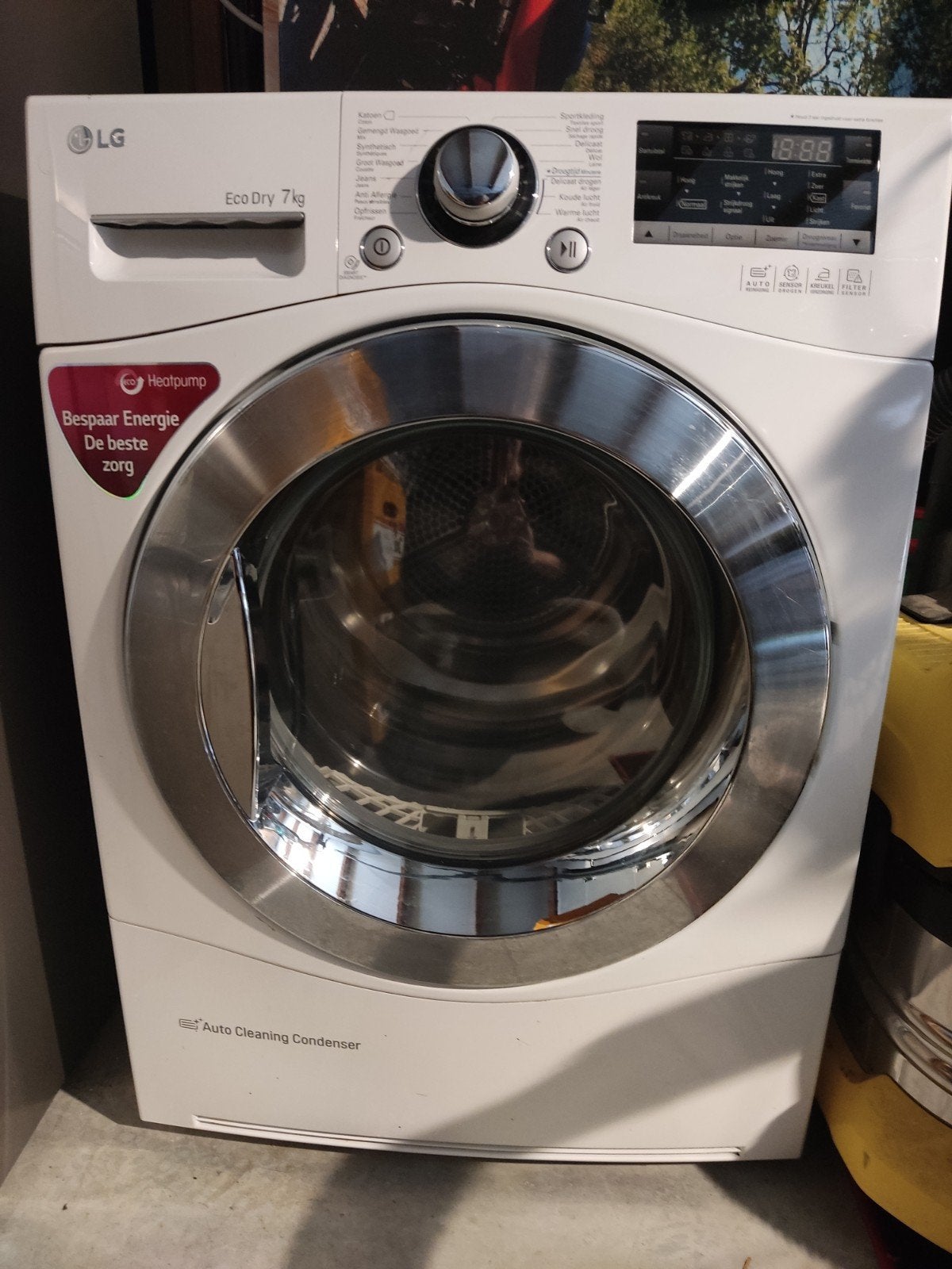 LG warmtepomp condensatie droogkast, Ophalen