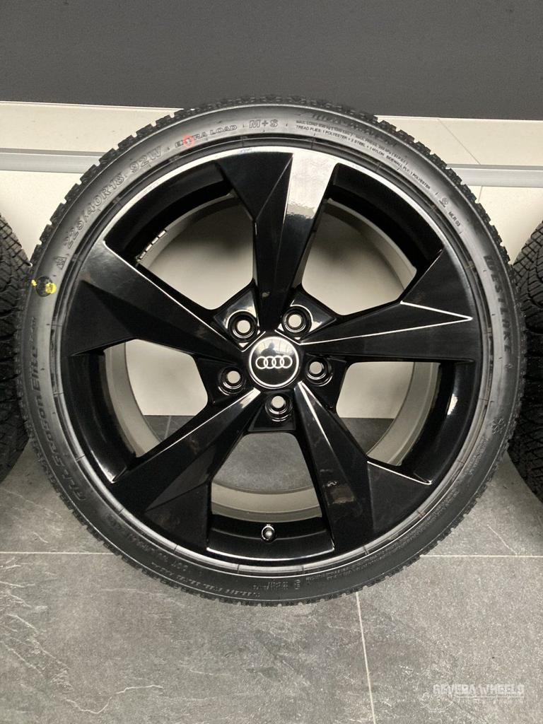 18” originele Audi A3 8P 8V 8Y velgen allseason banden 5x112, Auto-onderdelen, Banden en Velgen, 18 inch, Gebruikt, -, -
