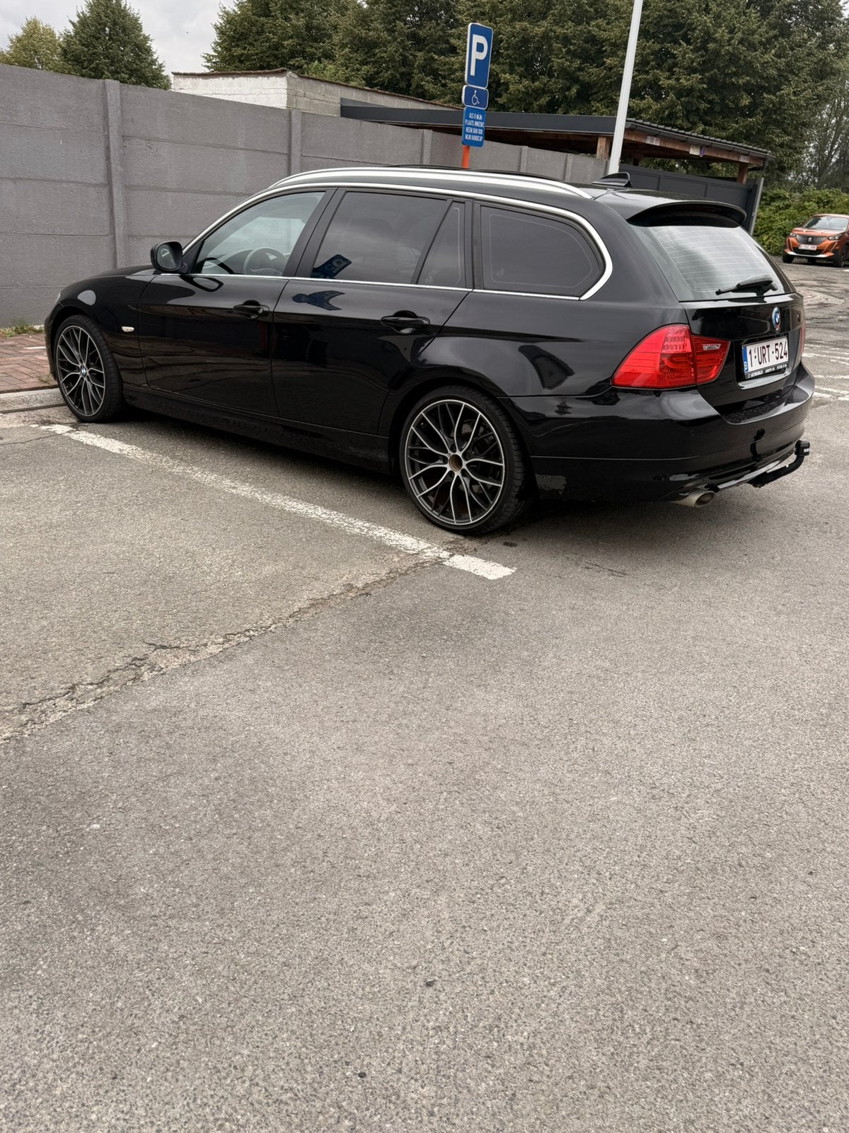 BMW E92 318 touring- 2011, reeds gekeurd voor verkoop, Auto's, BMW, 100 kW, Euro 5, Achterwielaandrijving, Beige