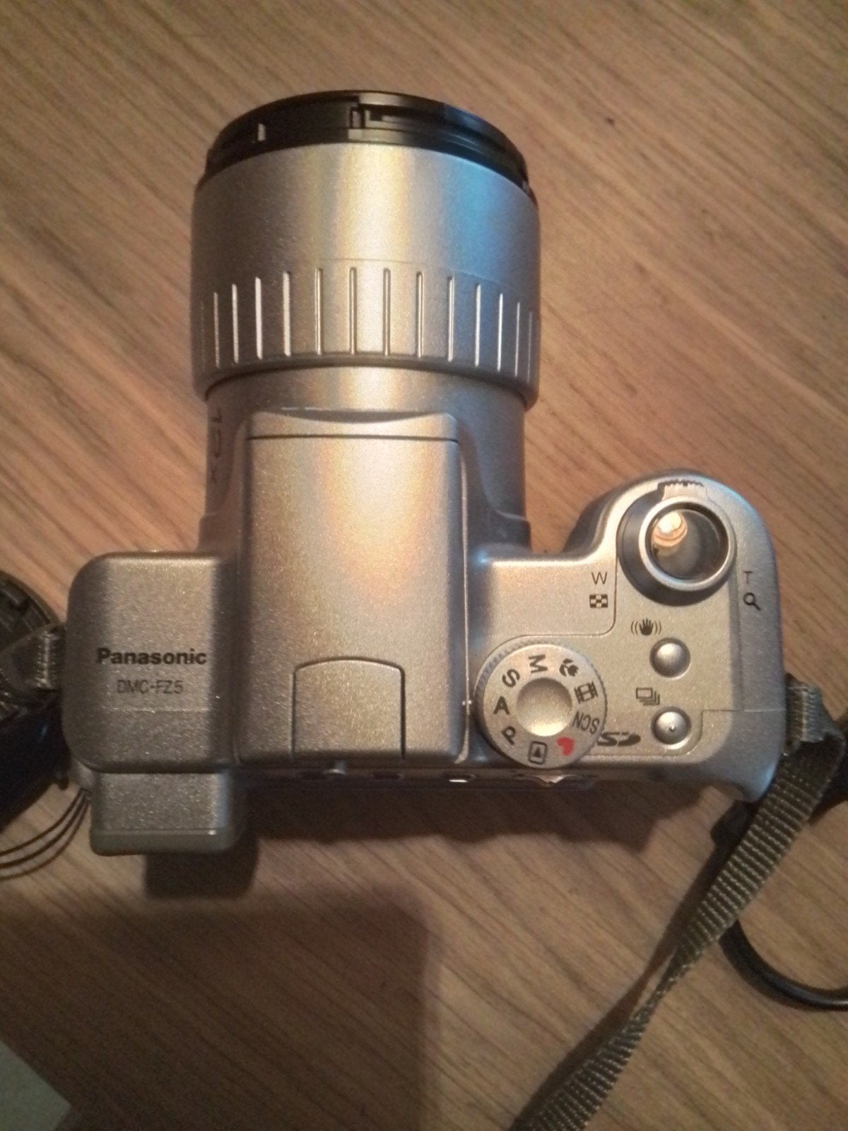 Panasonic digitale fotocamera, TV, Hi-fi & Vidéo, Appareils photo numériques, Enlèvement, Comme neuf, Pare-soleil, Panasonic