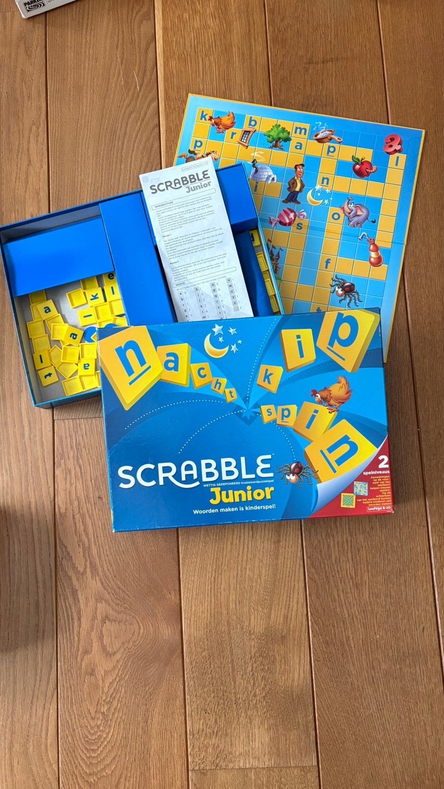Scrabble junior, Ophalen of Verzenden, Zo goed als nieuw