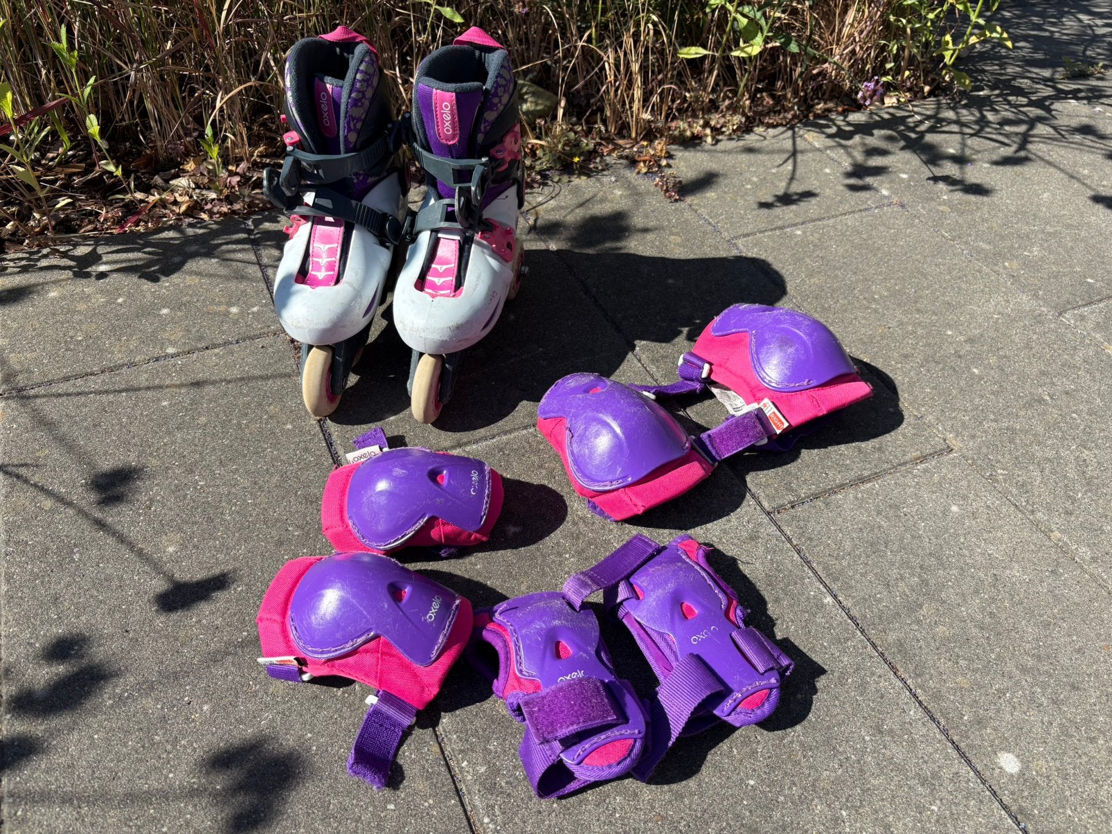 Inlineskates - meisjes - maat 30 tot 32, Kinderen en Baby's, Speelgoed | Buiten | Rolschaatsen, Ophalen, Verstelbaar, Gebruikt