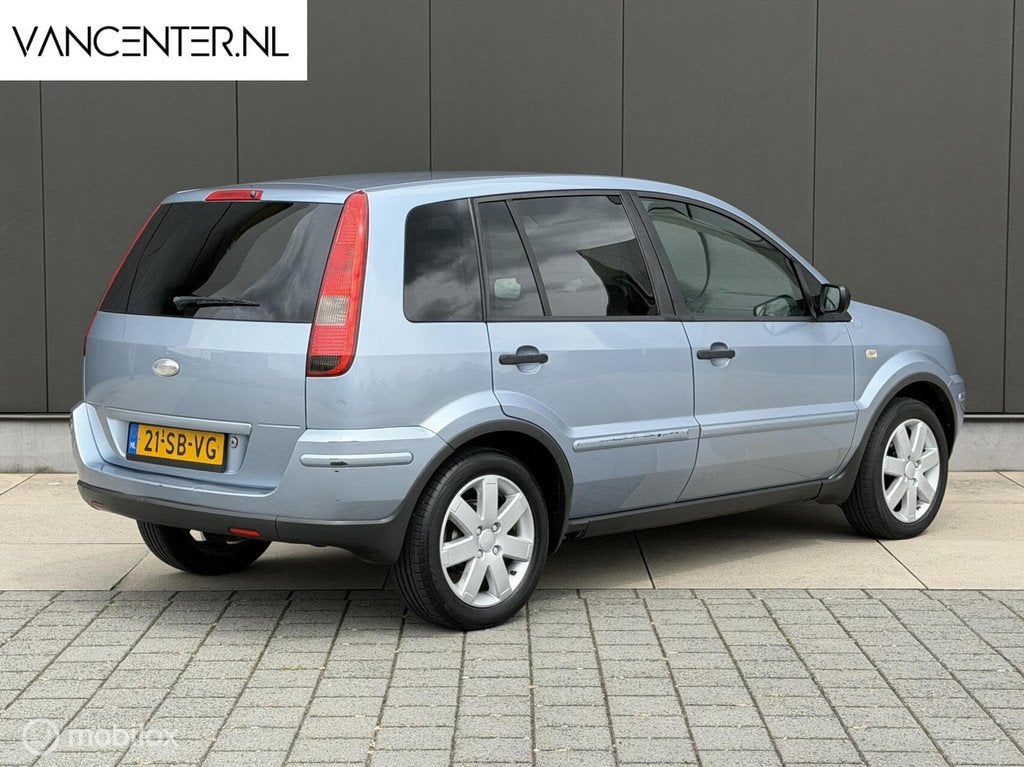 Ford Fusion 1.4-16V Style NIEUWE APK Verwarmde voorruit, Autos, Boîte manuelle, Noir, 5 portes, 5 places