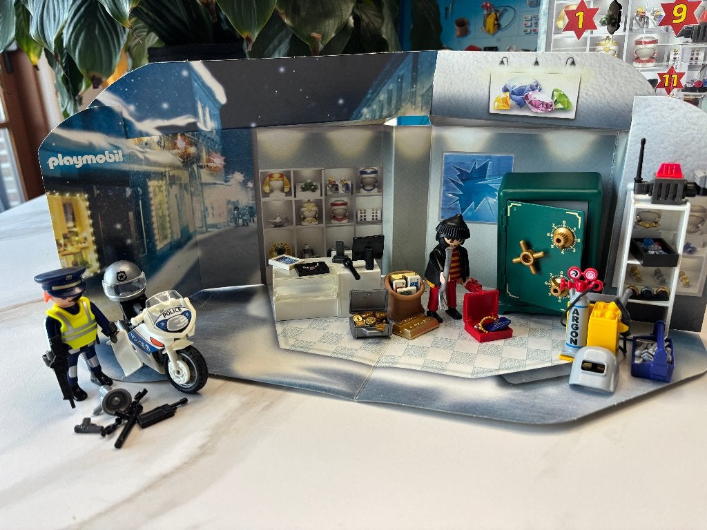 Playmobil 9007 Calendrier de l’Avent Policiers et bijouterie, Comme neuf, City action, Figurines, Kit complet