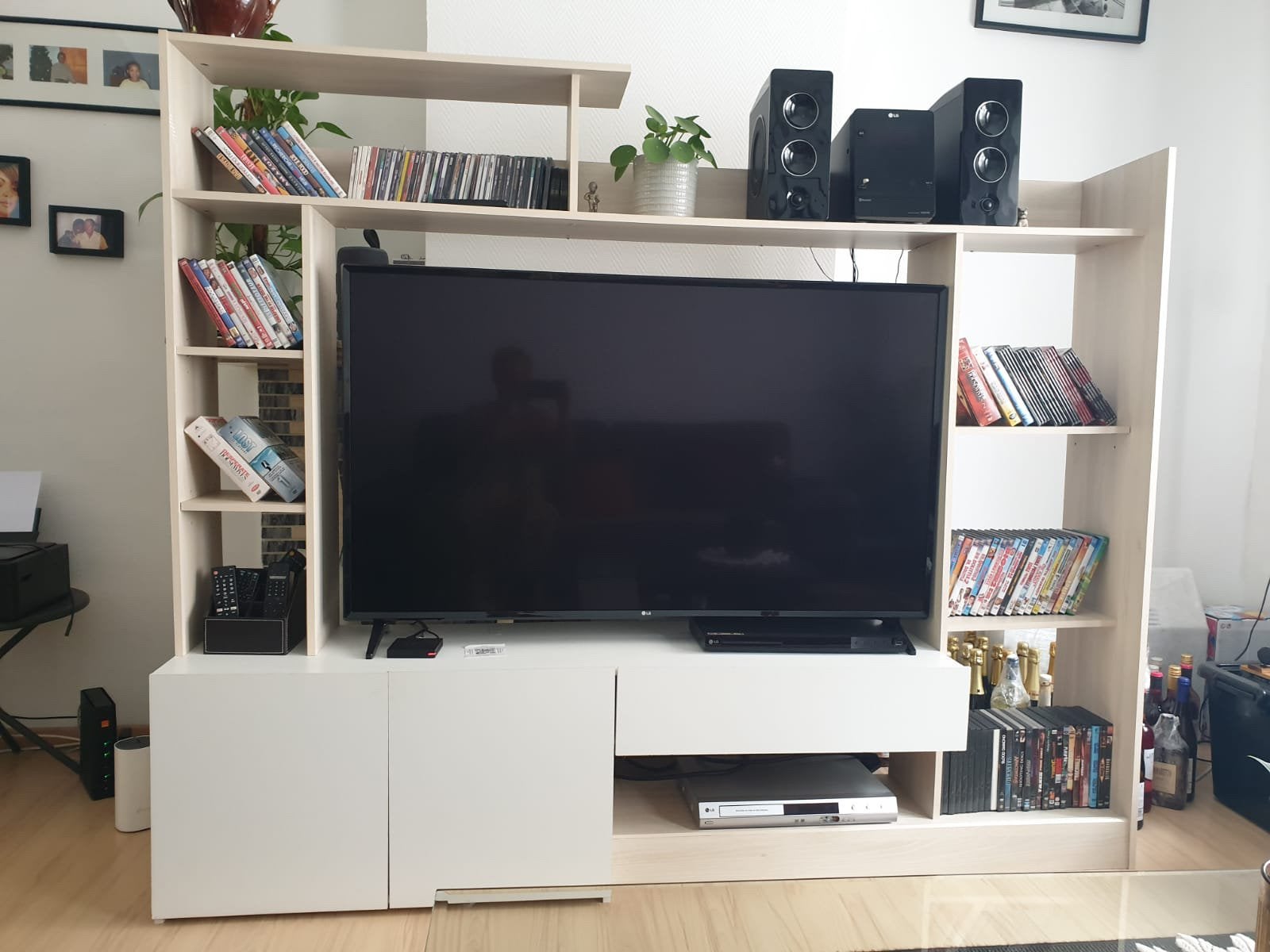 Tv-meubel met opbergruimte en planken, Huis en Inrichting, Kasten |Televisiemeubels, Gebruikt, 150 tot 200 cm, 150 tot 200 cm
