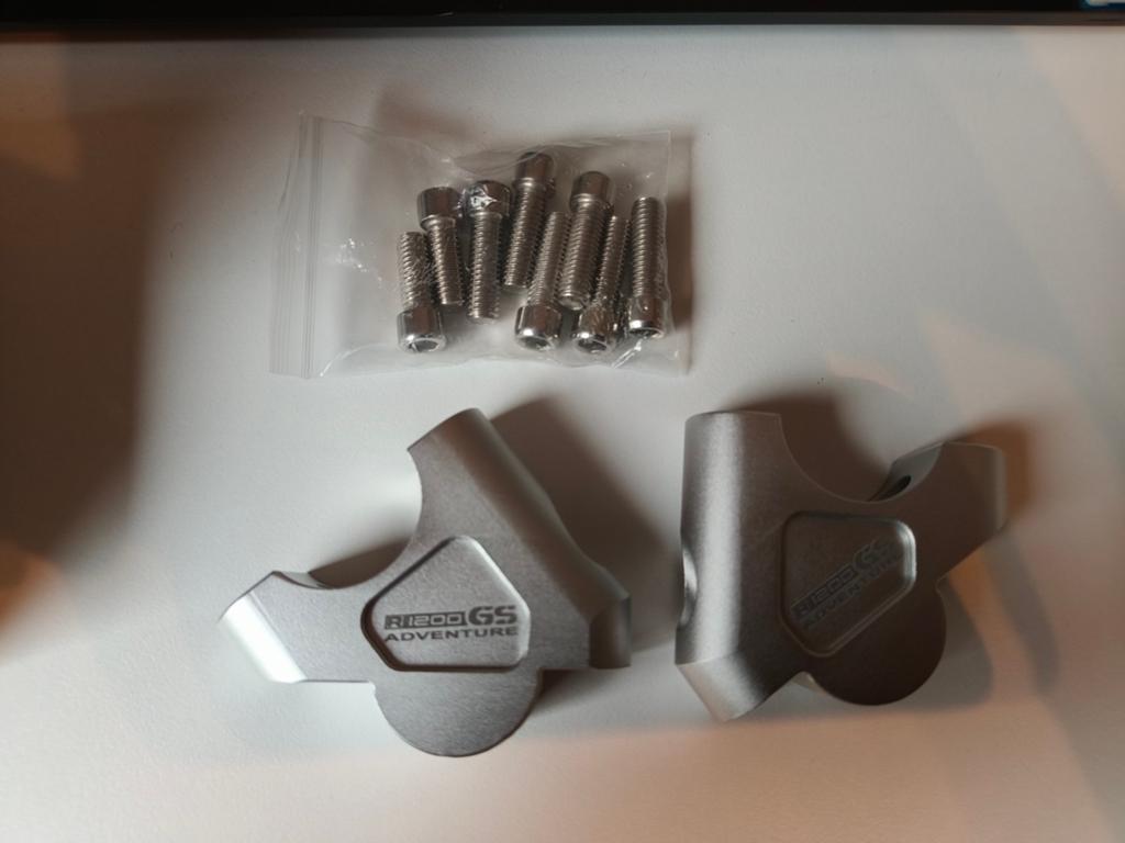 stuurverhogers en klemmen voor een BMW R 1200 GS Adventure., Fietsen en Brommers, Brommers | Toebehoren, Ophalen