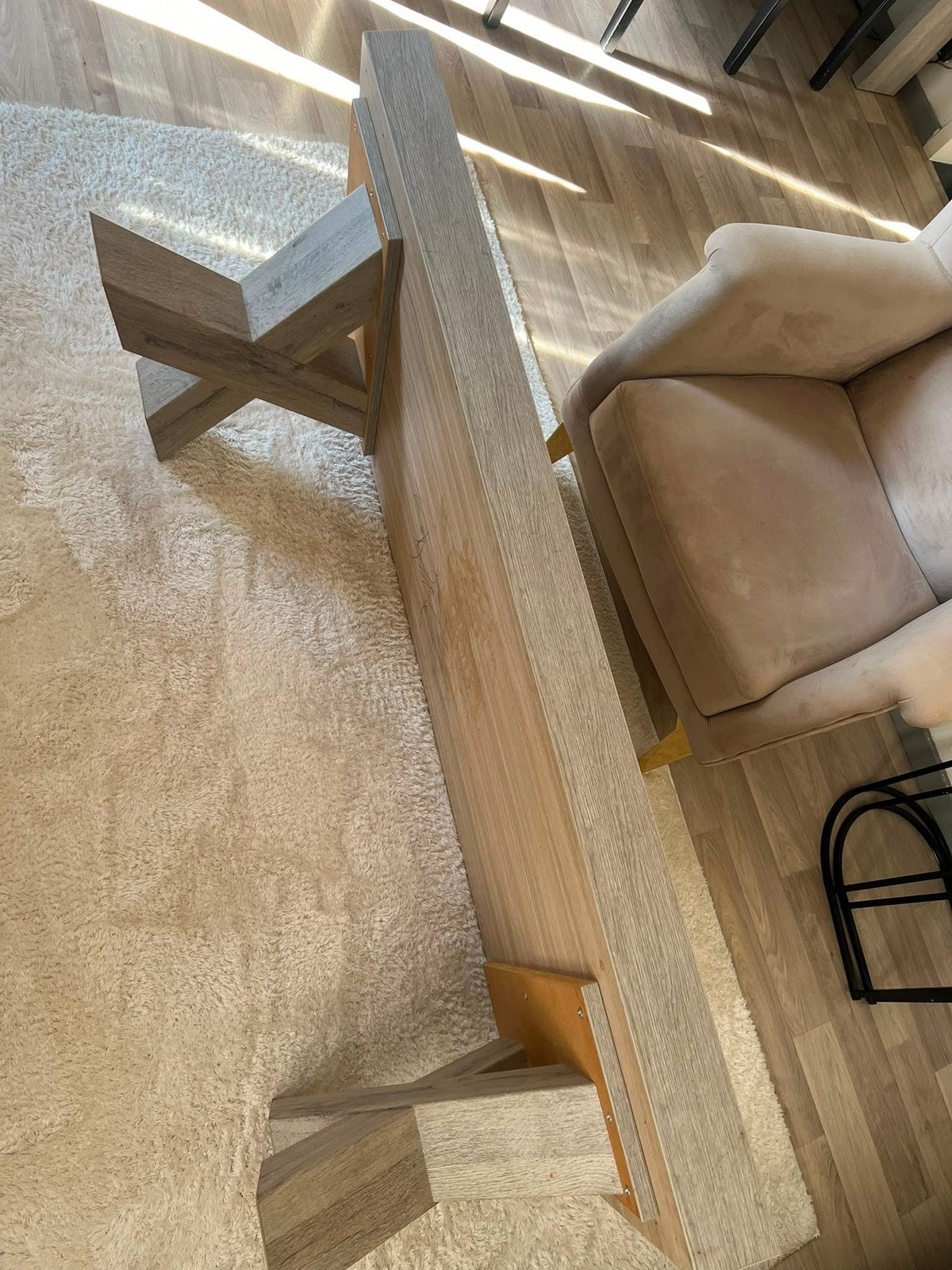 Table de salon toute neuve 75 cm par 1,26 m, Maison & Meubles, Mobilier complet, Enlèvement