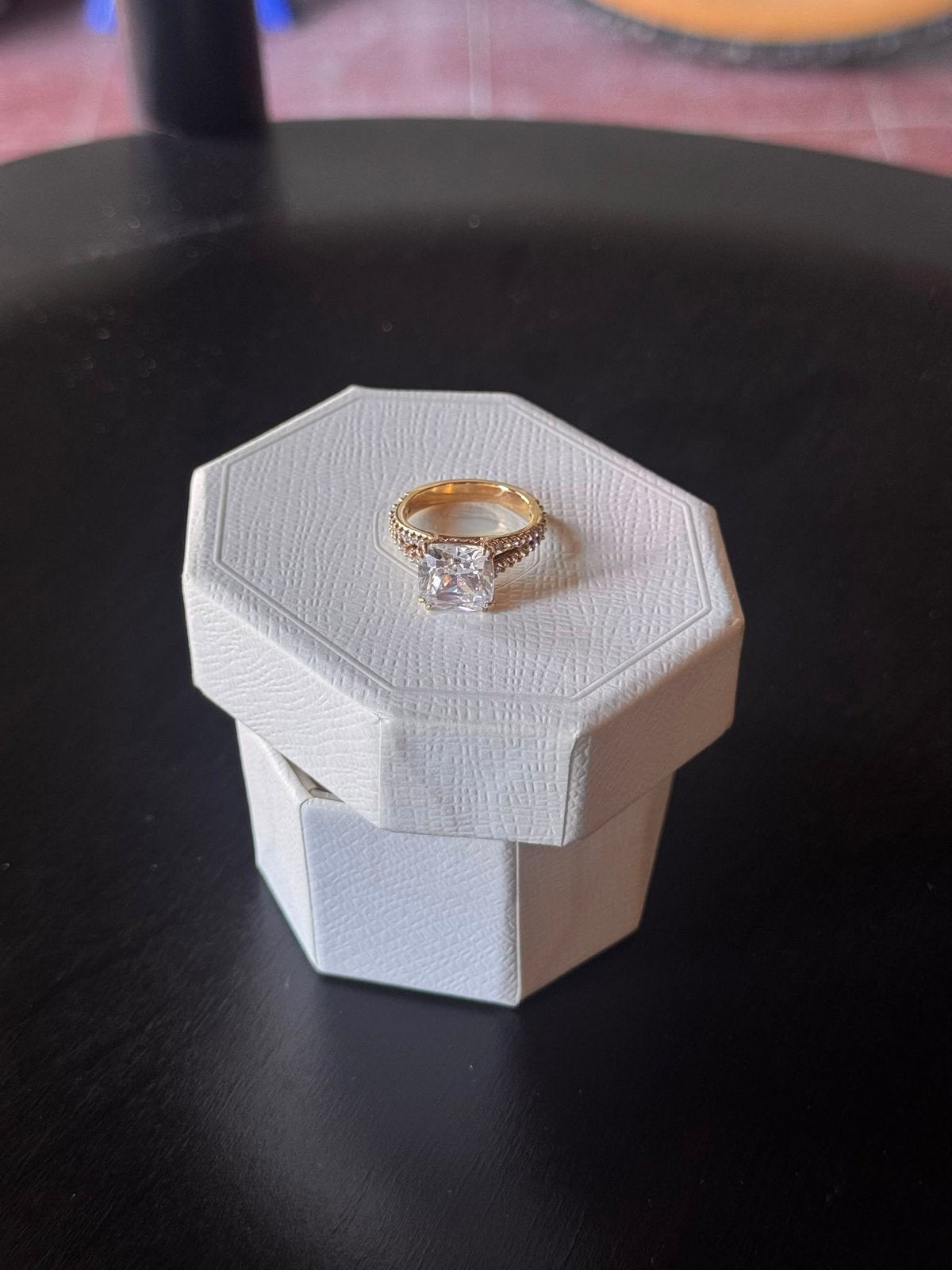 Ring cocktail Swarovski maat 55, Bijoux, Sacs & Beauté, Bagues, Neuf, 20 ou plus grands, Or, Enlèvement