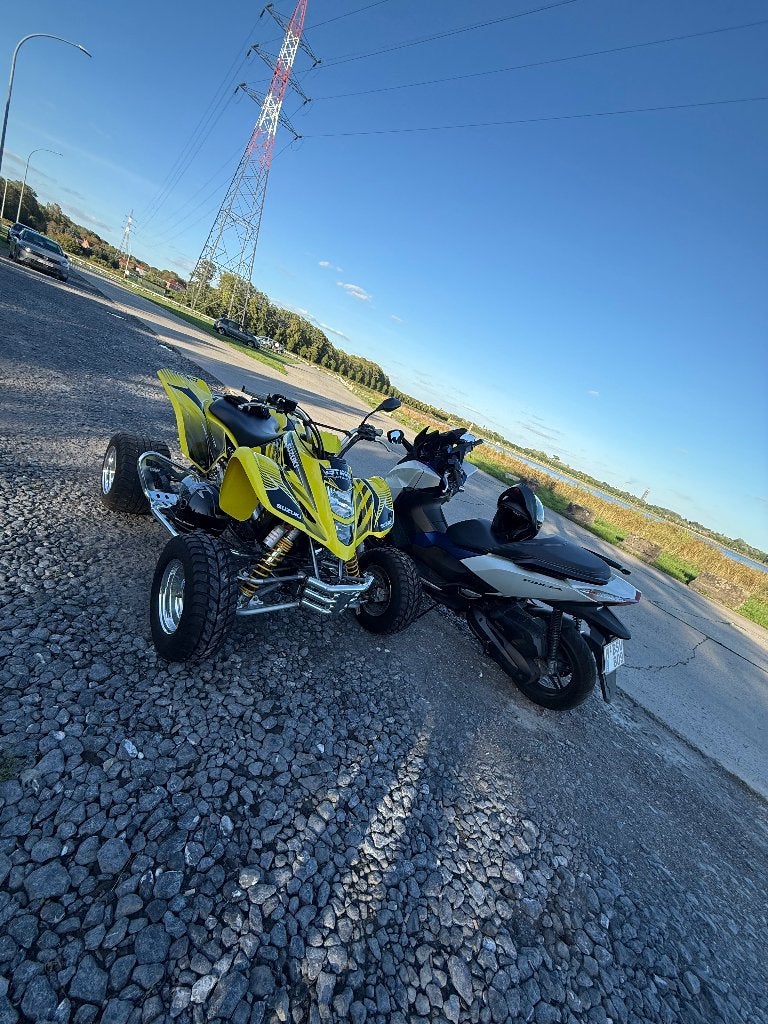 ltz 400, Motos, 1 cylindre, 400 cm³