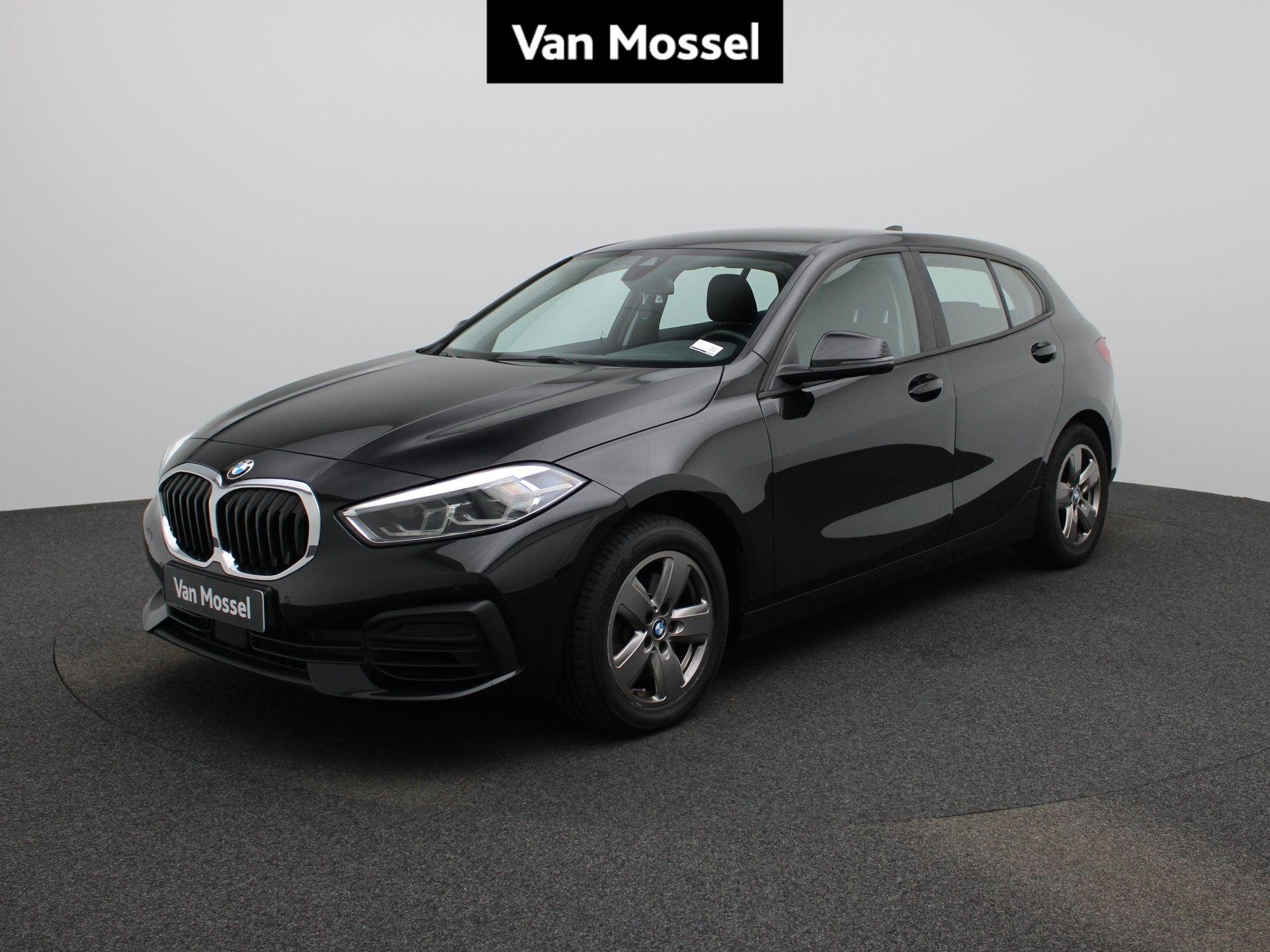 BMW 1 Reeks Hatch 116iA (80 kW) NAVI | Zetelverwarming | PDC, Auto's, Gebruikt, 5 zetels, 3 cilinders, 133 g/km