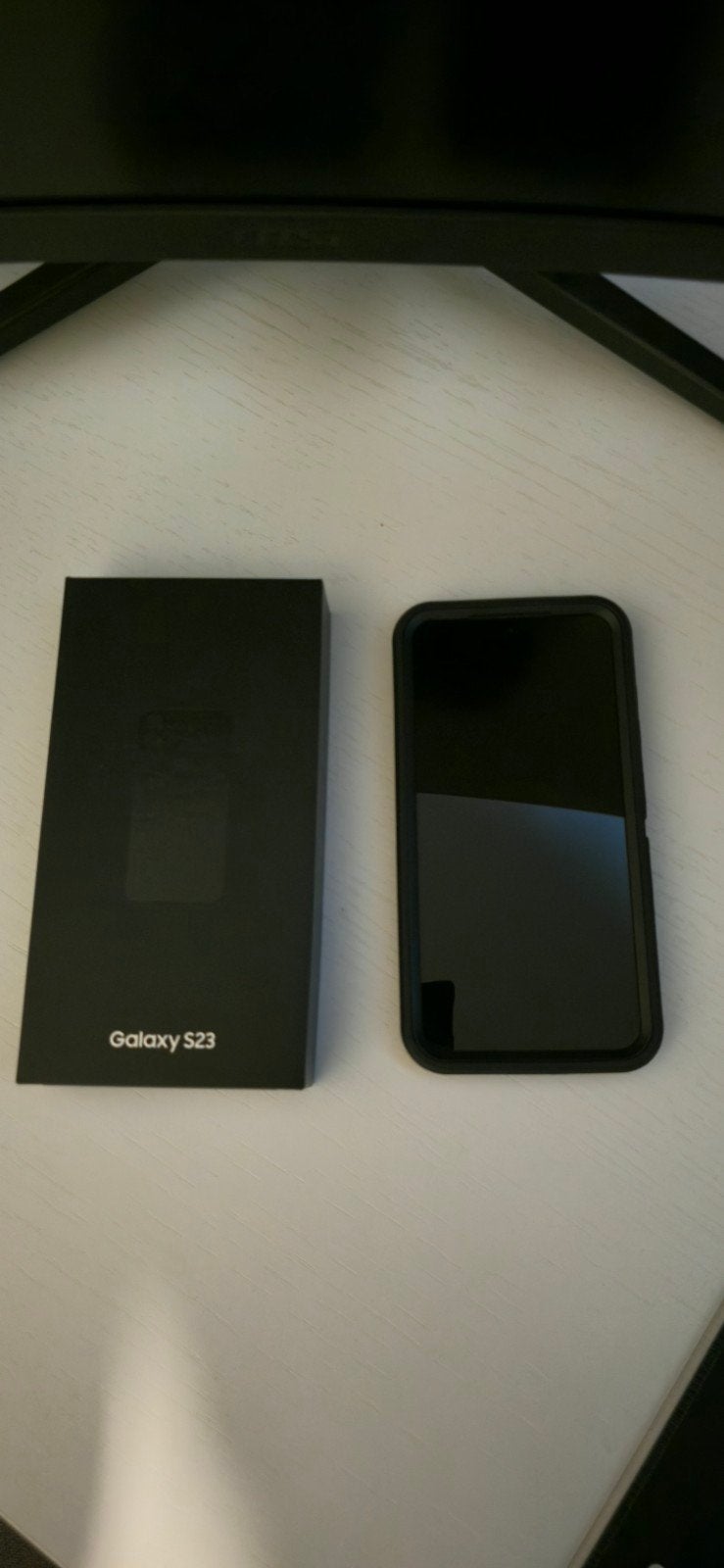Samsung Galaxy S23, Télécoms