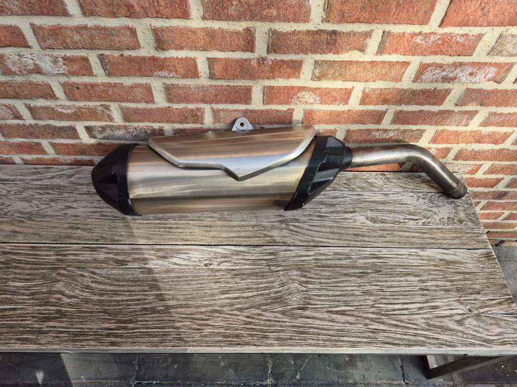 Pot d'échappement d'origine Triumph Tiger 800 2022, Motos, Enlèvement