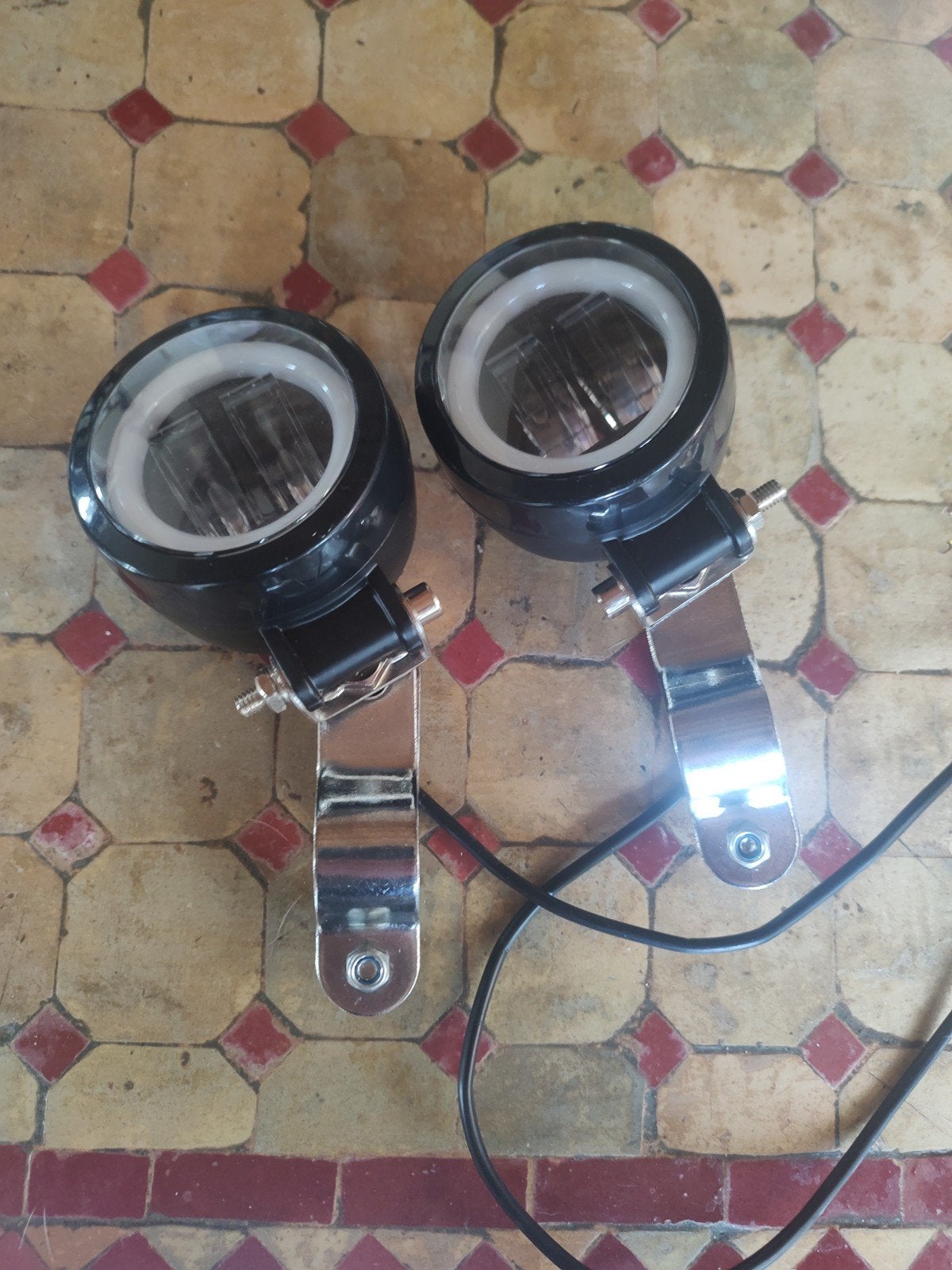 Phares, LED