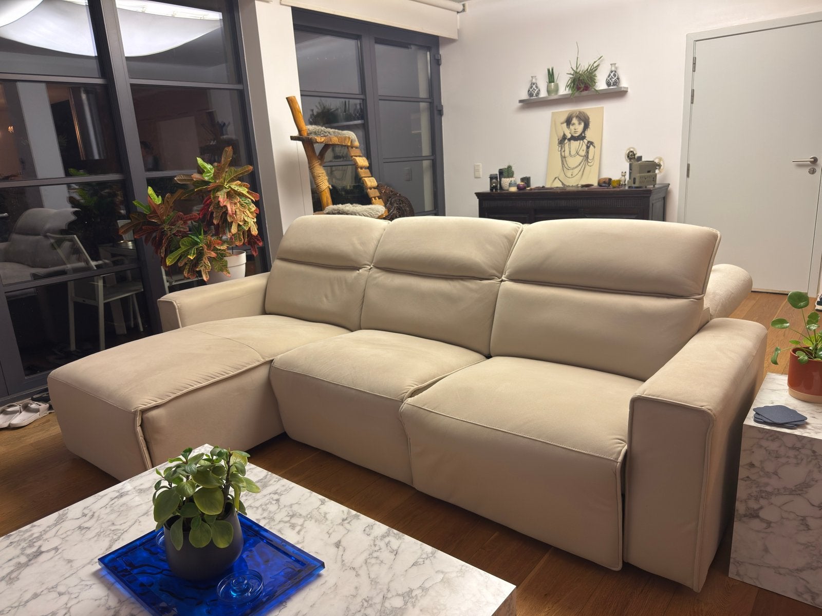 Canapé d’angle TORONTO –méridienne et relax électrique–790 €, Enlèvement, Comme neuf