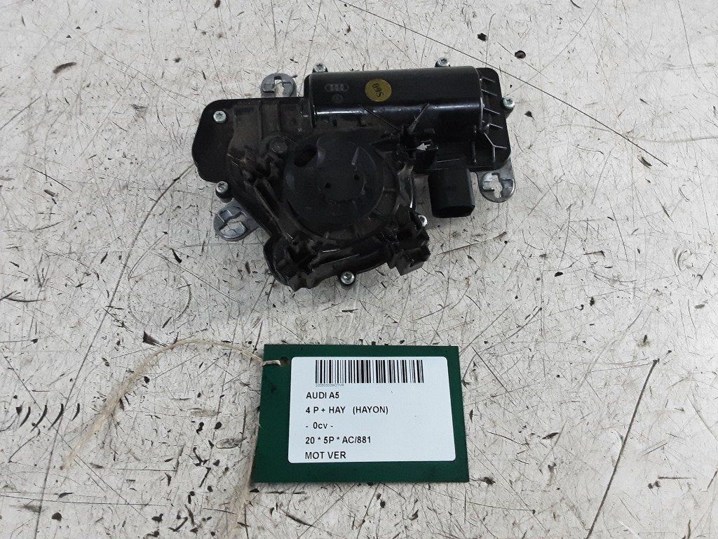 VEROUILLAGE CENTRALISEE MOTEUR A5 Sportback (F5A / F5F), Autos : Pièces & Accessoires, Mevr. I. Hauben, Audi, Utilisé, Rue de l'Espoir 34 34
4030  GRIVEGNÉE, BE