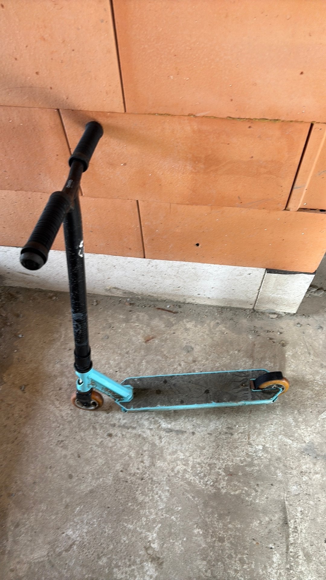 Étape de cascade, Enlèvement, Comme neuf