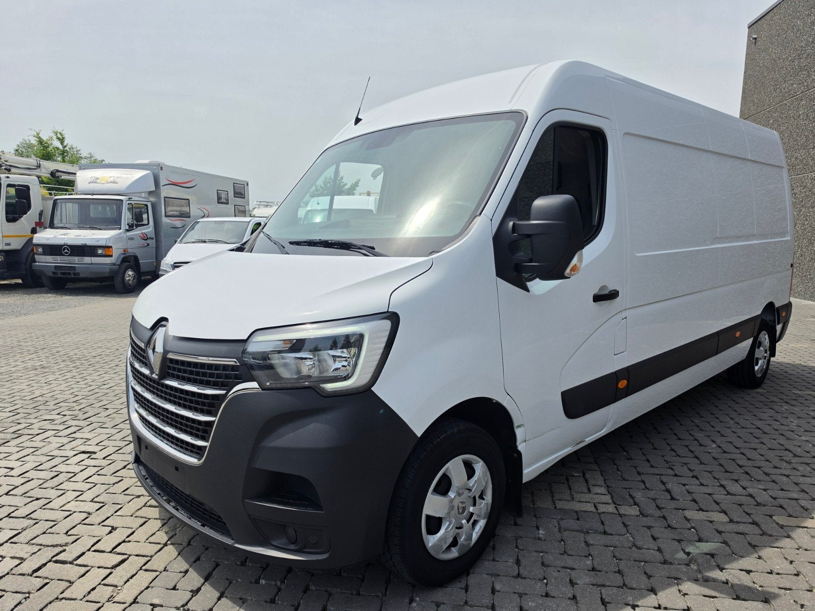 Renault Master 2.3DCi 2021 L3H2 Maxi Navi Camera 189dkm, Auto's, 100 kW, Stof, Euro 6, 4 cilinders