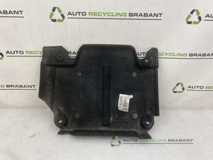 Plaque de protection sol d'un Porsche Macan, -, 3 mois de garantie, Utilisé, -