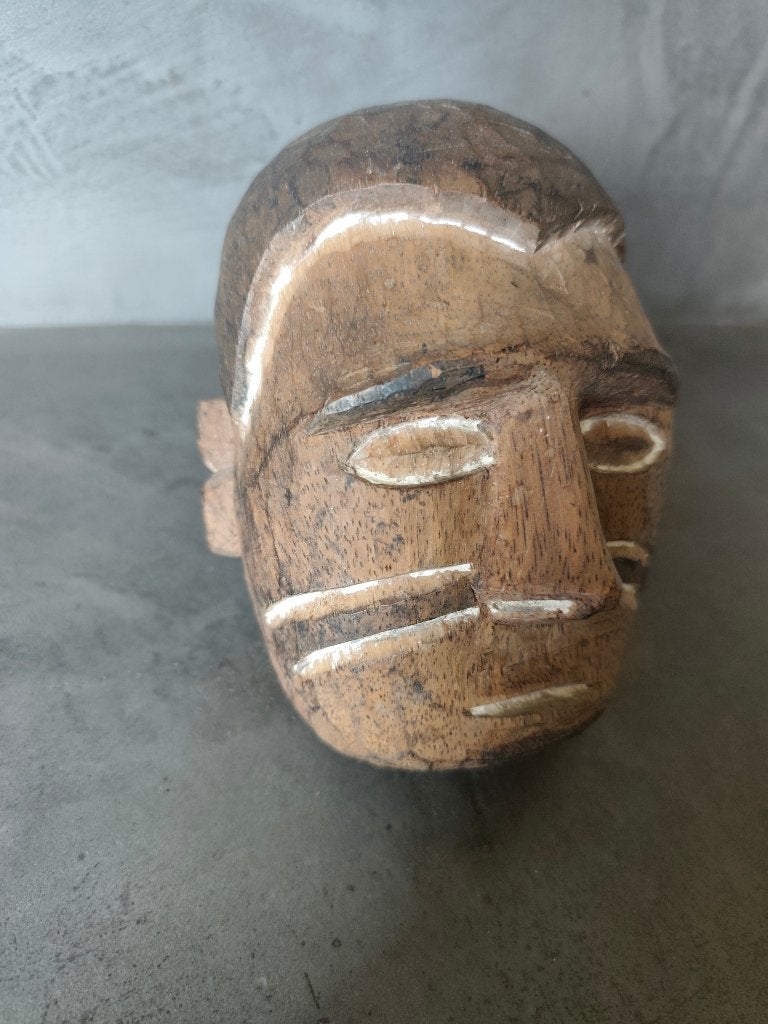 Hoofd kop in hout, Antiek en Kunst, Houtsnijwerk, Minder dan 20 cm, Ophalen of Verzenden, Handgemaakt