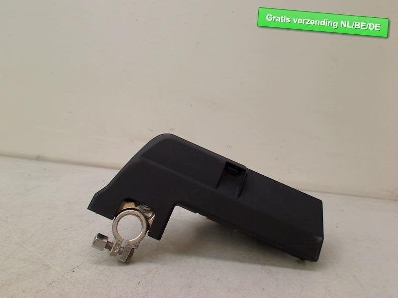 ACCU ZEKERING PLUS Audi A4 Avant (B8) (4F0915519), Auto-Union-Straße  1,
85057  Ingolstadt, DE, Info@audi.de, Audi, Utilisé
