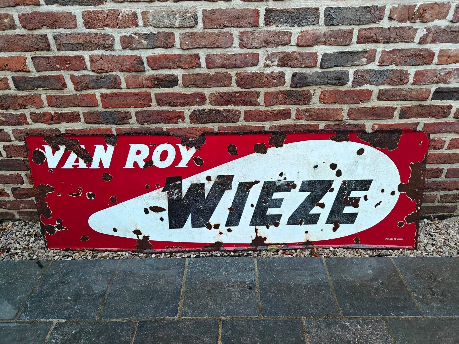 Emaille Wieze 1966, Ophalen
