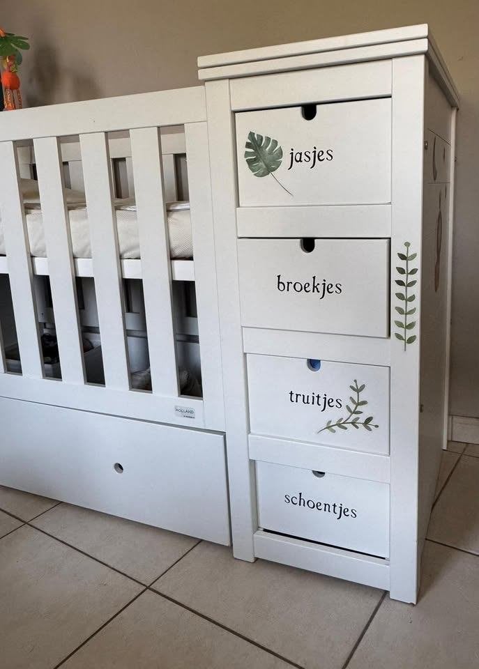 Babybedje in uitstekende staat – Klaar voor gebruik, Ophalen, Hoogslaper of Stapelbed, 140 tot 160 cm, Zo goed als nieuw