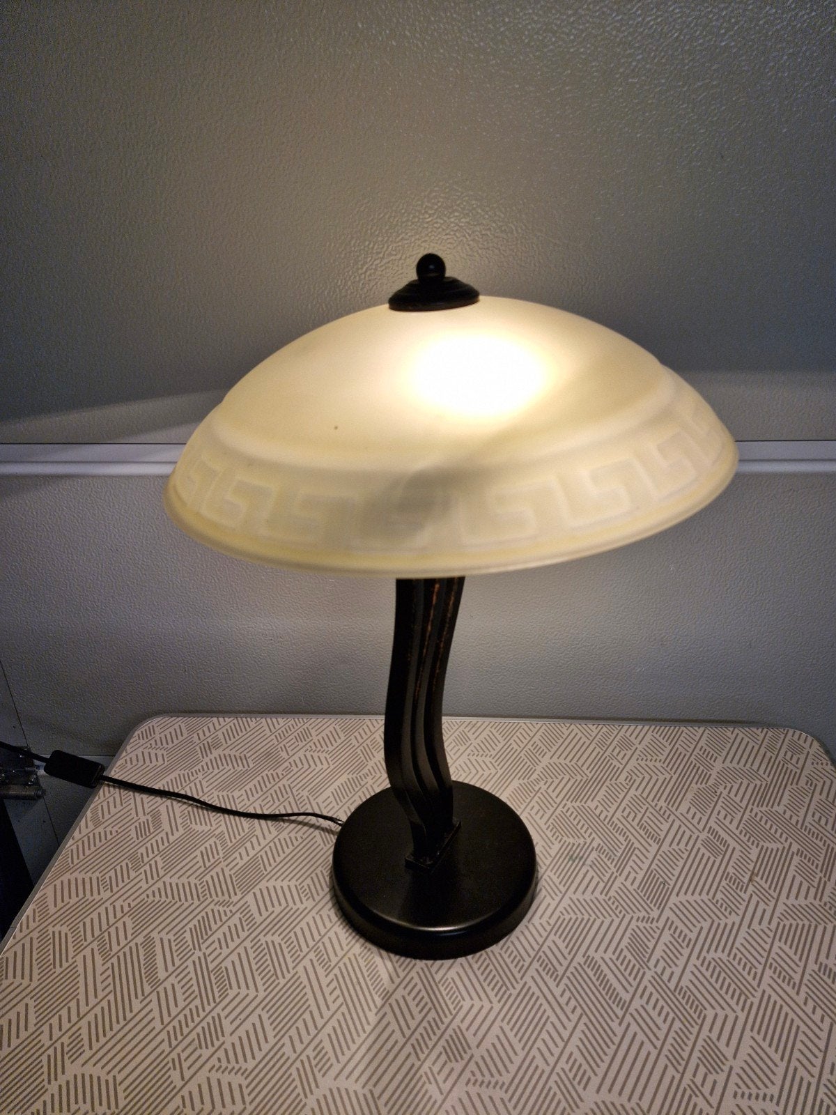 lampe ardeco en très bonne état, Enlèvement ou Envoi