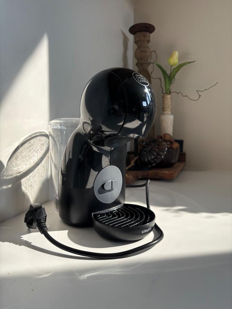Krups dolce gusto piccolo XS, Ophalen, 10 kopjes of meer, Koffiepads en cups, Afneembaar waterreservoir